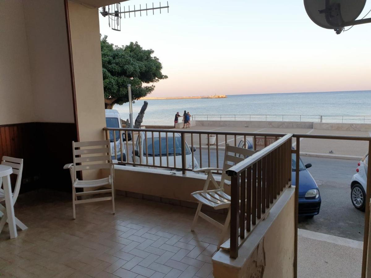 Вілла Veranda Sul Mare - Casa Vacanze Fronte Mare Шакка Екстер'єр фото
