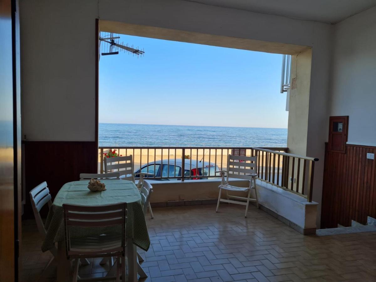 Вілла Veranda Sul Mare - Casa Vacanze Fronte Mare Шакка Екстер'єр фото